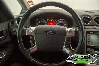 Ford Galaxy 2.0-16V Ghia Motorschade picture 5