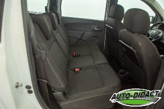 Dacia Lodgy 1.3 TCe Comfort 7p. Motorschade picture 22