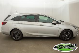 Opel Astra 1.4T Automaat Clima Navi 120 Jaar Edition picture 37