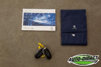 Peugeot 308 SW 1.2 PureTech Automaat Pano Camera Clima Blue Lease Premium picture 26