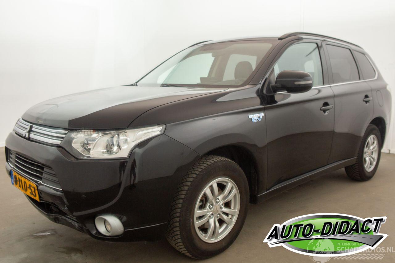 Mitsubishi Outlander 2.0 PHEV Automaat Navi Camera Business Edition