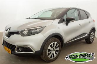 Unfallwagen Renault Captur 0.9 TCe Airco Navi Limited 2016/8