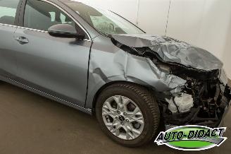 Kia Ceed 1.0 T-GDi Navi Camera Clima DynamicLine picture 40