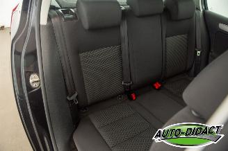 Volkswagen Golf 1.6 TDI 77kW Clima picture 18