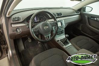 Volkswagen Passat 1.6 TDI Navi Clima Comfortline picture 25