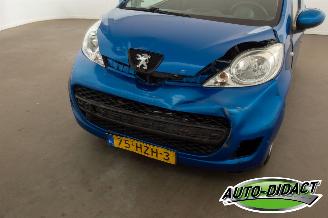 Peugeot 107 1.0-12V Airco Sublime picture 26