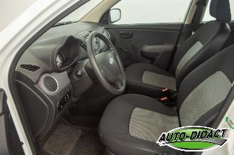 Hyundai I-10 1.1 49kW Automaat Comfort picture 20