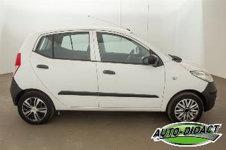 Hyundai I-10 1.1 49kW Automaat Comfort picture 32