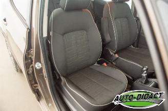 Kia Venga 1.4 CVVT Navi Airco Plus Pack picture 20