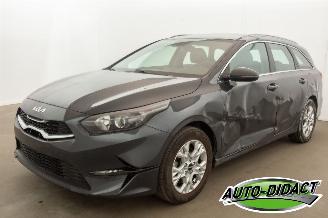 Unfallwagen Kia Ceed 1.0 88kW 46.134 km Navi Clima Camera 2024/2