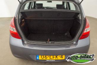 Hyundai I-20 1.4i Clima i-Catcher picture 34