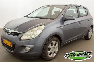  Hyundai I-20 1.4i Clima i-Catcher 2010/3