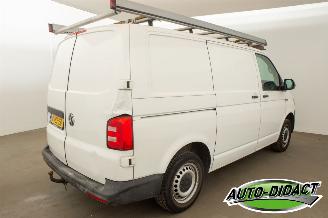 Volkswagen Transporter 2.0 TDI 75kW Airco L1H1 picture 4