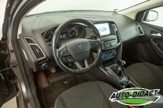 Ford Focus 1.0 92 kw VERBRUIKT KOELVLOEISTOF Navi Clima Titanium Edition picture 26