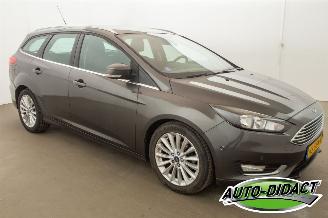 Ford Focus 1.0 92 kw VERBRUIKT KOELVLOEISTOF Navi Clima Titanium Edition picture 2