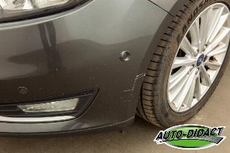 Ford Focus 1.0 92 kw VERBRUIKT KOELVLOEISTOF Navi Clima Titanium Edition picture 30
