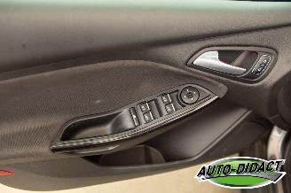 Ford Focus 1.0 92 kw VERBRUIKT KOELVLOEISTOF Navi Clima Titanium Edition picture 15