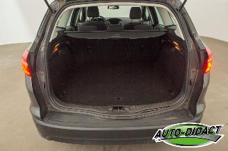 Ford Focus 1.0 92 kw VERBRUIKT KOELVLOEISTOF Navi Clima Titanium Edition picture 37