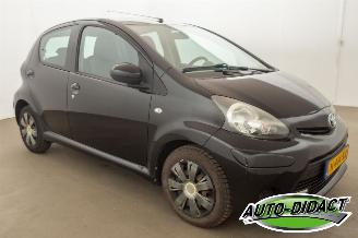 Toyota Aygo 1.0 VVT-i Airco picture 2