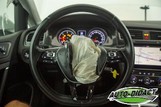 Volkswagen Golf 1.6 TDI Navi Clima Comfortline picture 5