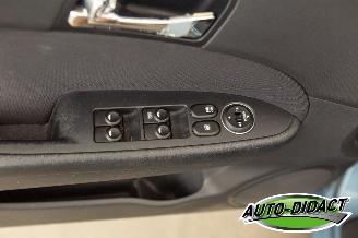 Hyundai I-30 1.6i Clima Dynamic Business picture 11