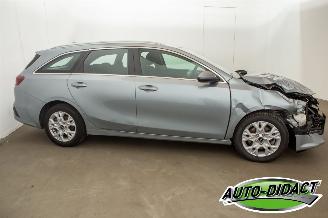 Kia Ceed 1.0 T-GDi Navi Camera Clima DynamicLine picture 39