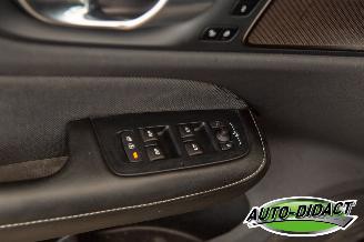 Volvo S-60 2.0 T6 AWD R-Design Pano Recharge Plug-in Hybrid picture 10