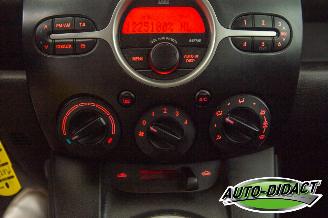 Mazda 2 1.3 TS Airco picture 8