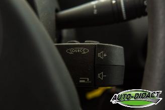 Renault Twingo 1.2-16V Airco Collection picture 14