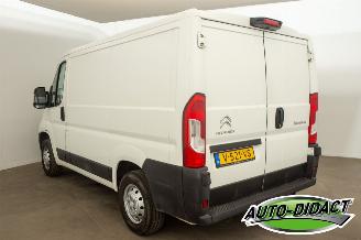 Citroën Jumper 2.0 BlueHDi L1H1 Airco Navi picture 3