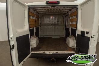 Citroën Jumper 2.0 BlueHDi L1H1 Airco Navi picture 24