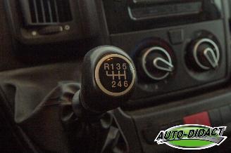 Citroën Jumper 2.0 BlueHDi L1H1 Airco Navi picture 11