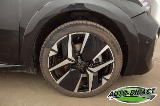 Peugeot 208 1.2 Hybrid Automaat 13.513 km NAP Navi Camera 110 e-DCS6 GT picture 28