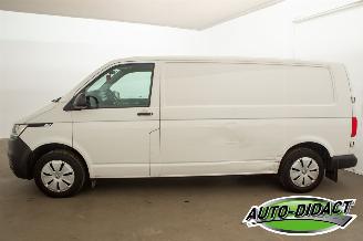 Volkswagen Transporter 2.0 TDI 110kW L2H1 Airco picture 32