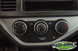 Kia Picanto 1.0 CVVT picture 8
