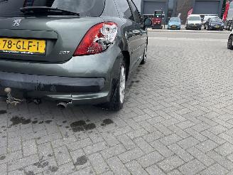 Peugeot 207 1.6 VTi XS Pack picture 13