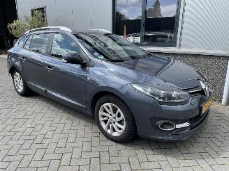 krockskadad bil auto Renault Mégane 1.2 TCe Limited 2015/10