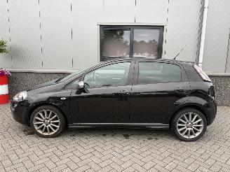 Fiat Punto Evo 0.9 TwinAir Sport picture 12