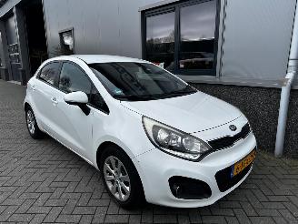  Kia Rio 1.4 CRDI Plus Pack 2014/7