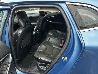 Volvo V-40 2.0 D2 R-Design Business picture 12