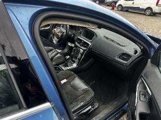 Volvo V-40 2.0 D2 R-Design Business picture 10