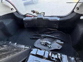 Peugeot 108 1.0 e-VTi GT-Line picture 8