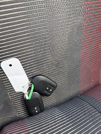 Peugeot 108 1.0 e-VTi GT-Line picture 9