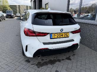 BMW 1-serie 118I High Executive picture 11