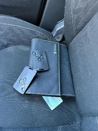 Renault Clio 0.9-TCe Limited picture 27