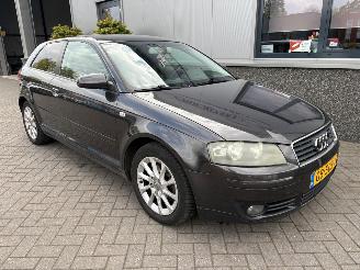 Schadeauto Audi A3 2.0 FSI Attraction 2003/7