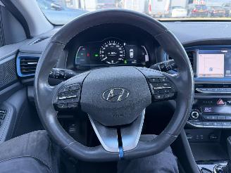 Hyundai Ioniq 1.6 GDI First Edition picture 34