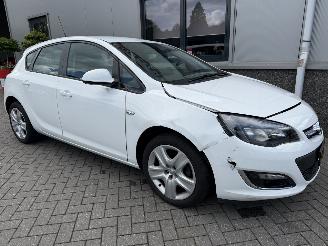 Opel Astra 1.4 Anniversary Edition picture 3