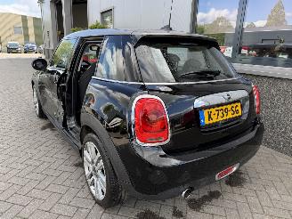 Mini Cooper 1.5 Cooper Chili Serious Business picture 14