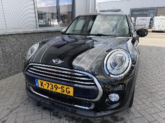 Mini Cooper 1.5 Cooper Chili Serious Business picture 10